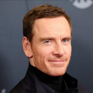 Michael Fassbender rueda en el Bosque de las Secuoyas de Cabezón de la Sal la nueva película de Brady Corbet