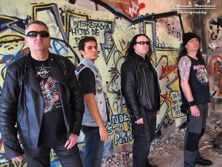 Entrevistamos a la banda de Heavy metal cántabro Aranea Adventus.